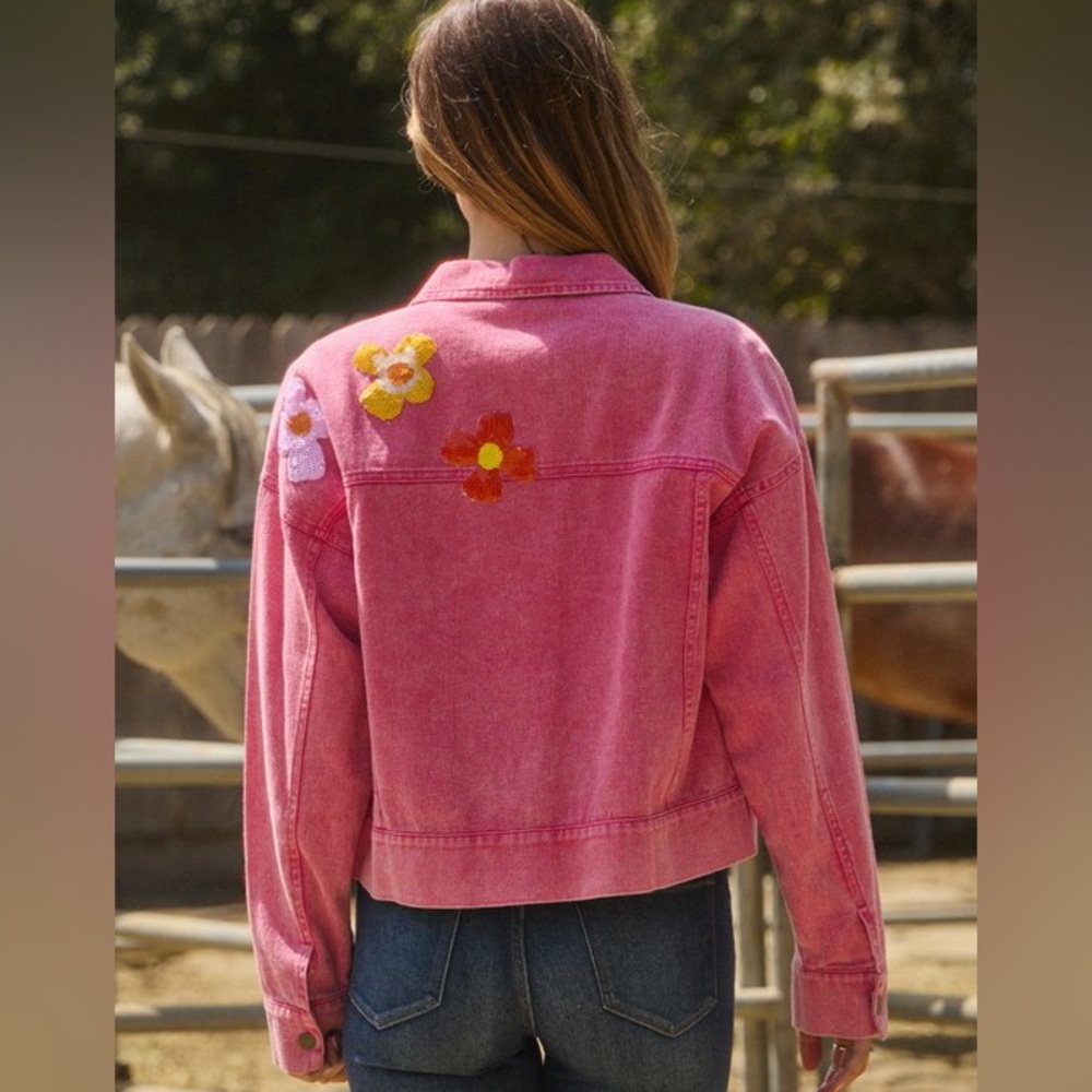 Oddi PLUS Sequin Patch Washed Fuchsia Washed Denim Jacket - Picture 2 of 3